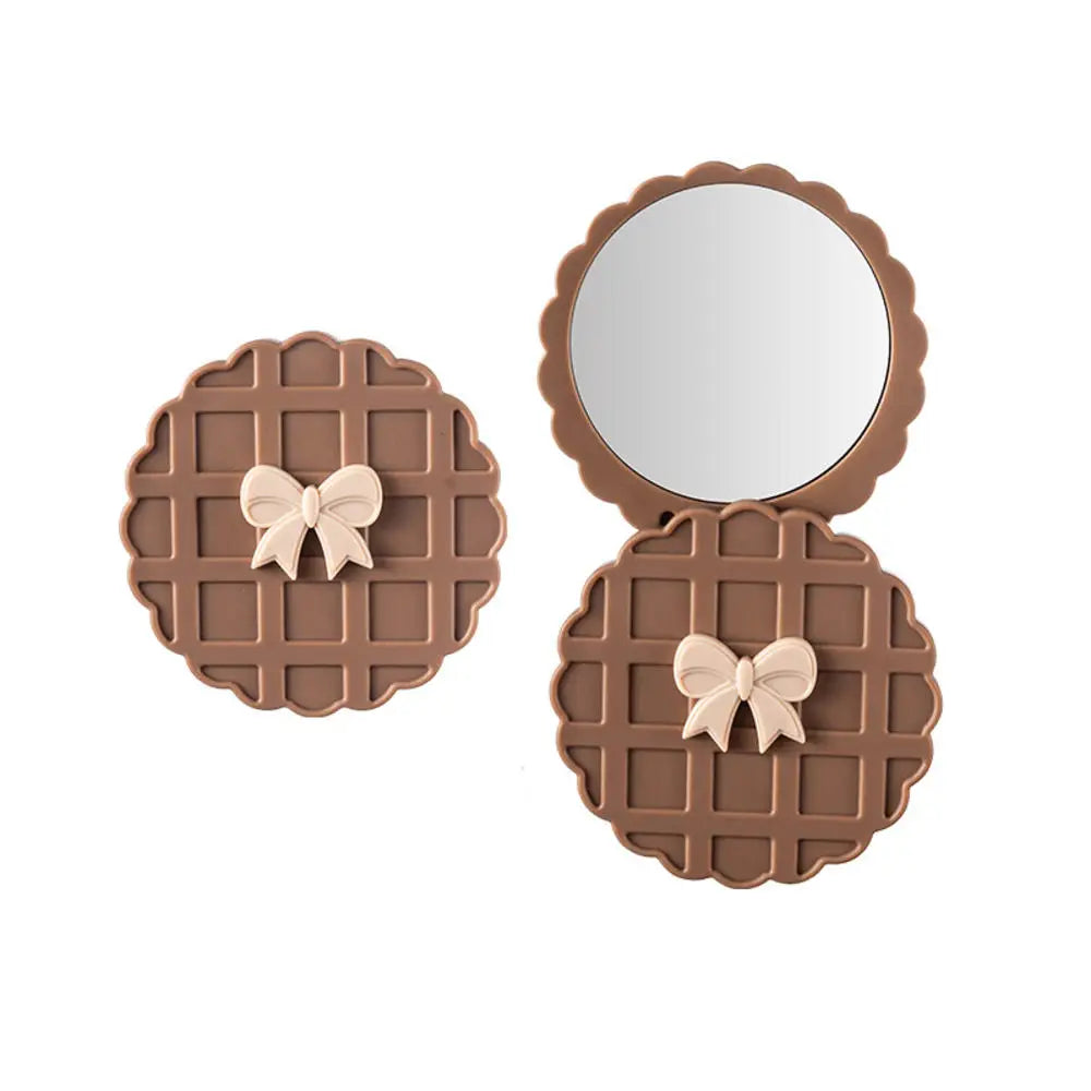 Mini Wooden Makeup Mirror Portable Small round Mirror Student Makeup Mirror Women Cosmetic Mirror Lady Travel Pocket Beauty Tool